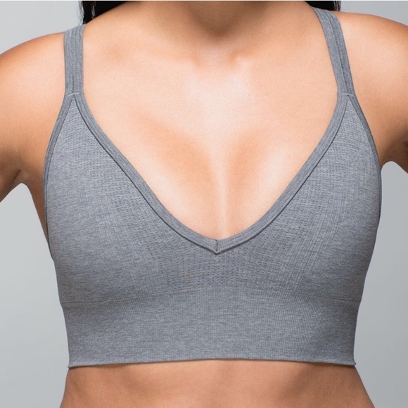 lululemon athletica Other - LuLuLemon seamlessly plunge bra